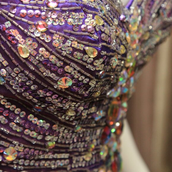 Dress - Picture 3 of 9